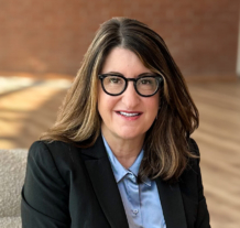 Headshot of Lisa Zimmerman